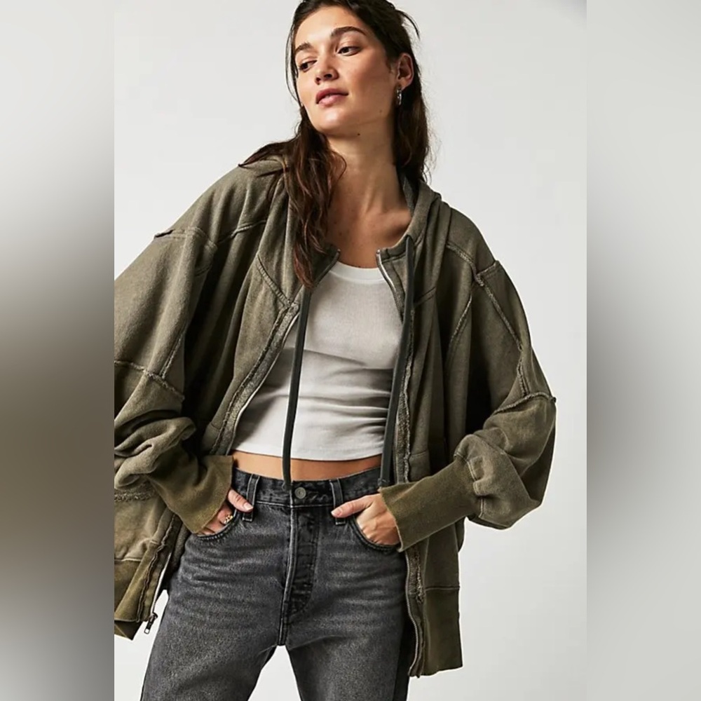 NWT WE THE FREE CAMDEN HOODIE STINGRAY